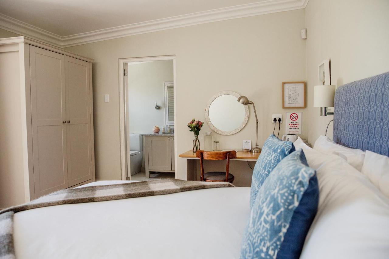 Bed and Breakfast Cornerstone Manor à Grahamstown Extérieur photo
